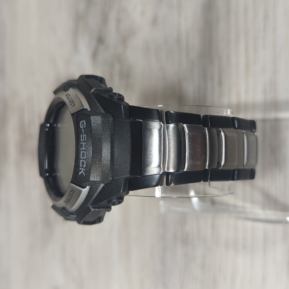 G-SHOCK Casio GW-810BXD Men's Digital Watch Tough Solar - Picture 3 of 7